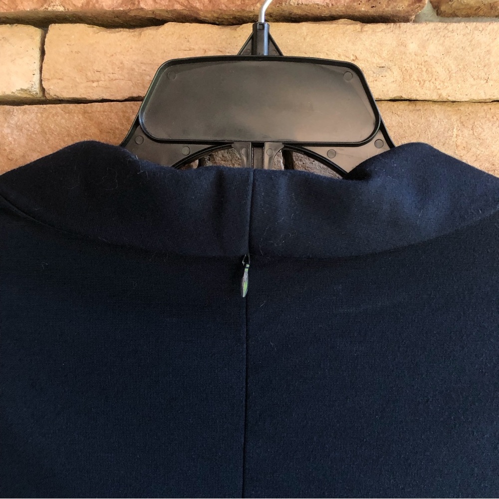 Banana Republic dark navy blue sleeveless dress 10 - Picture 5 of 13